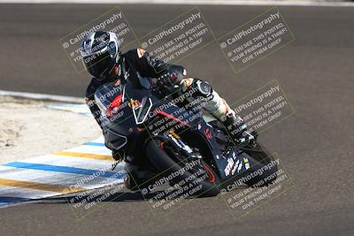 media/Sep-21-2025-TrackDaz (Sun) [[277c75b276]]/A Group/2pm (Turn 6)/